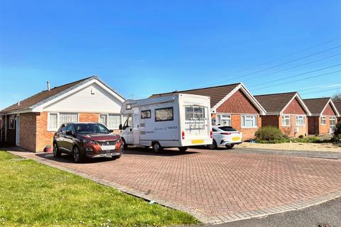 Falcon Crescent, Weston