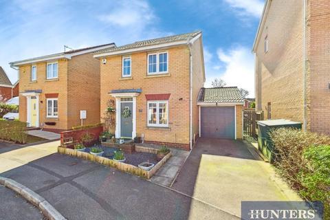 Waterdale Close, Bridlington 3 bed link detached house for sale
