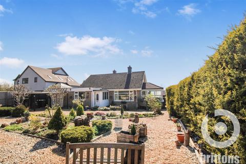 Wormegay Road, Blackborough End... 3 bed detached bungalow for sale