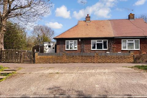 Longfield Road, Meopham DA13 2 bed semi