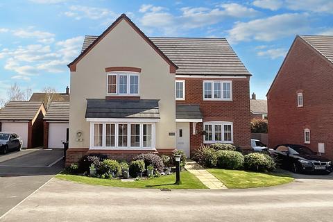 Weaver Brook Way, Wrenbury, CW5 5 bed detached house for sale