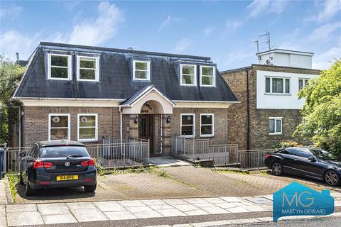 The Rise, London, NW7 2 bed apartment for sale