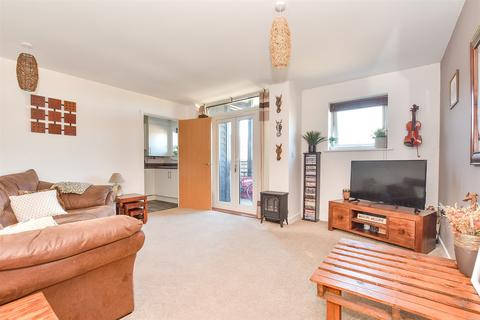 Finn Farm Road, Ashford, Kent 2 bed apartment for sale