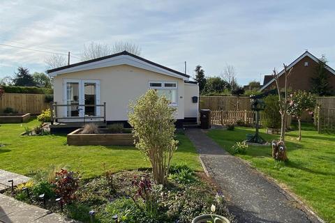 Hook Bank, Hanley Castle, Worcester 2 bed park home for sale