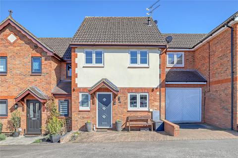 Tanfield Drive, Billericay, Essex, CM12 3 bed house for sale
