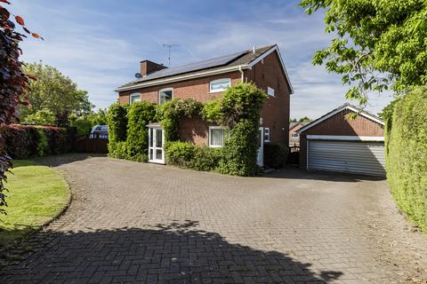 Copper Beeches Close, Much Dewchurch... 4 bed detached house for sale