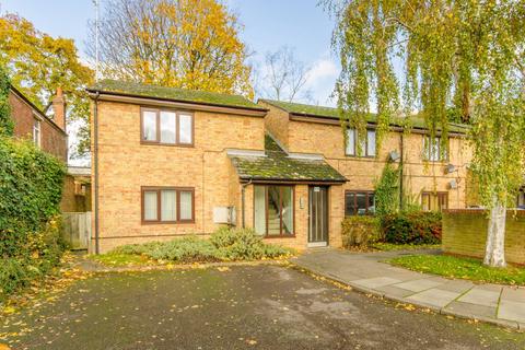 Hastings Close, New Barnet, Barnet, EN5 1 bed flat for sale