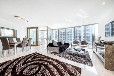 St. George Wharf, Vauxall, SW8 2 bed apartment for sale