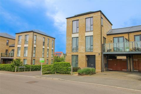 Crawford Crescent, Coulsdon, CR5 4 bed house for sale