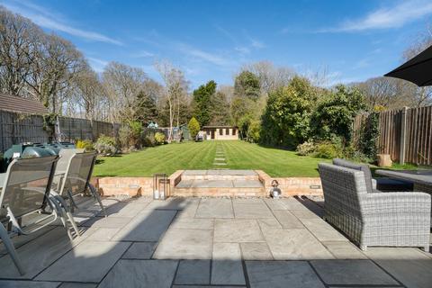 Bromley Green Road, Ashford TN26 2EG 5 bed detached house for sale