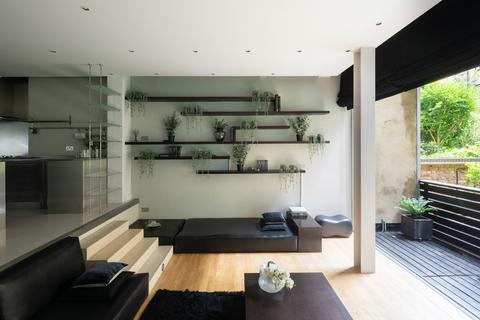 1, Martha's Buildings, London EC1V 2 bed flat for sale