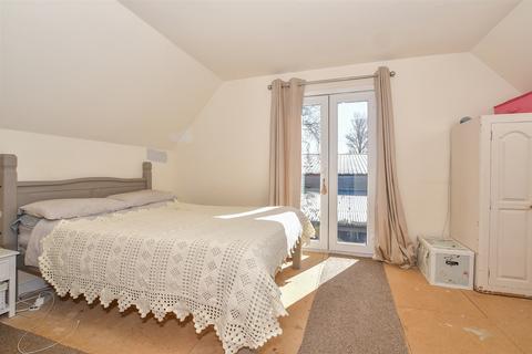 Coach Road, Egerton, Ashford, Kent 4 bed detached house for sale