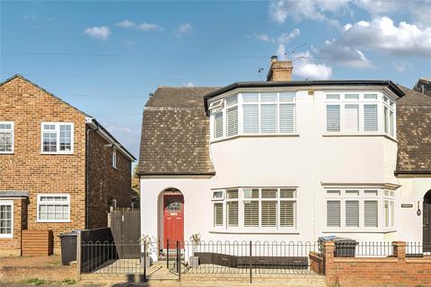 Minniedale, Surbiton KT5 3 bed semi