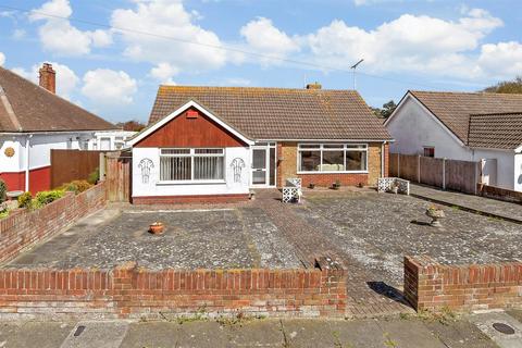West Park Avenue, Margate CT9 3 bed detached bungalow for sale