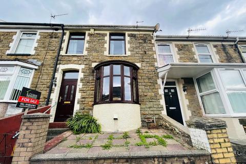 Grosvenor Road, Abertillery. NP131PA 2 bed terraced house for sale