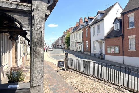 High Street, Warwick 3 bed house for sale