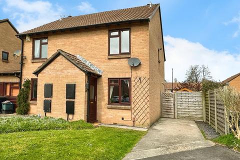 2 bedroom semi-detached house for sale