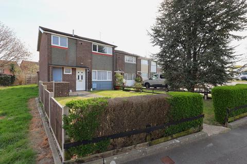 Well Meadow, Havant 3 bed end of terrace house for sale