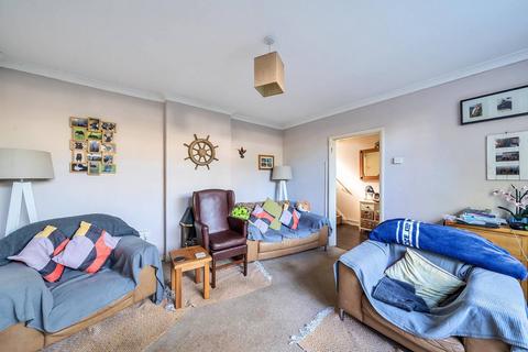 Clarence Avenue, Clapham, London, SW4 3 bed terraced house for sale