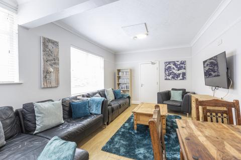Fitzroy Street, Hull, HU5 7 bed end of terrace house for sale