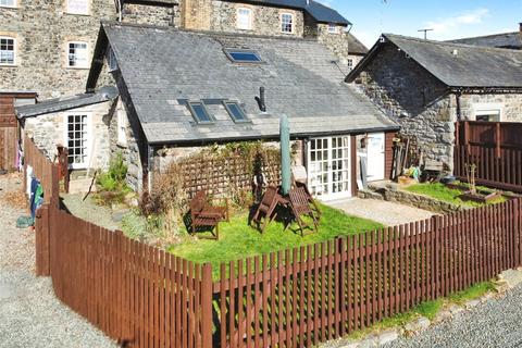 South Street, Rhayader, Powys, LD6 2 bed cottage for sale