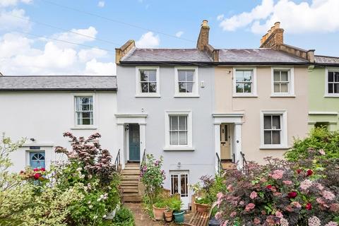 Stanstead Grove, Catford, London, SE6 3 bed house for sale