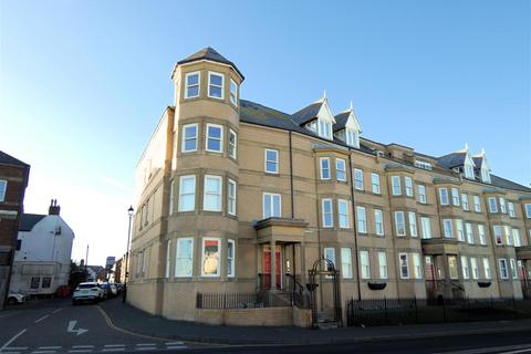 East Street, Tynemouth 2 bed apartment for sale