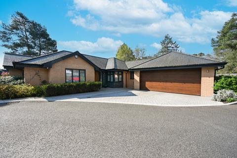 Poppy Close, Ashley Heath, Ringwood... 4 bed bungalow for sale