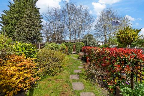 Forstal Road, Aylesford, Kent 2 bed terraced house for sale