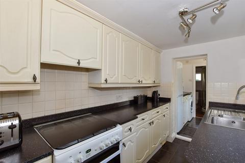 Forstal Cottages, Aylesford ME20 2 bed terraced house for sale