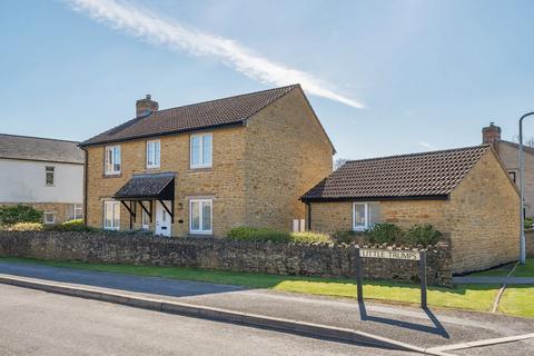 Little Trumps, Tintinhull, Yeovil... 4 bed detached house for sale