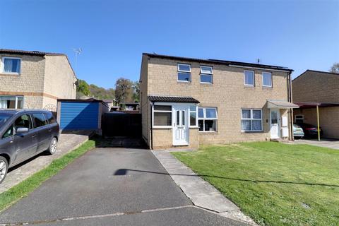 2 bedroom semi-detached house for sale