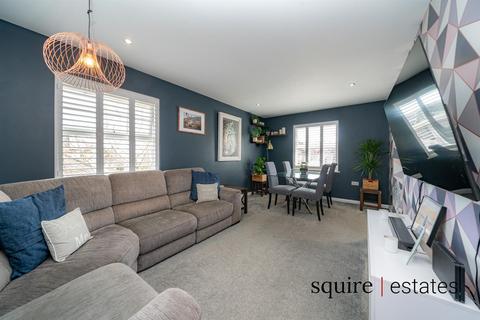 Fourdrinier Way, Hemel Hempstead 2 bed apartment for sale