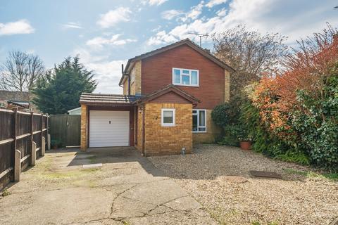 Chalcrafts, Alton, Hampshire, GU34 3 bed detached house for sale