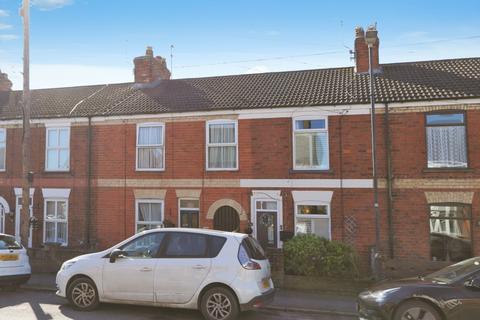 Finkle Street, Cottingham, HU16 4AU 2 bed terraced house for sale