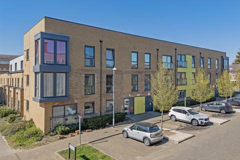 Dunn Side, Chelmsford 2 bed apartment for sale