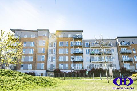 Pennyroyal Drive, West Drayton 2 bed apartment for sale