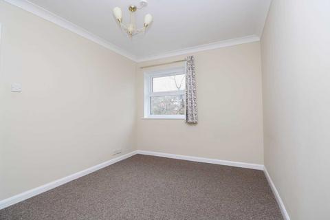 Wilson Road, Reading 2 bed flat for sale