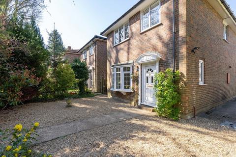 Knoll Road, Dorking 3 bed detached house for sale