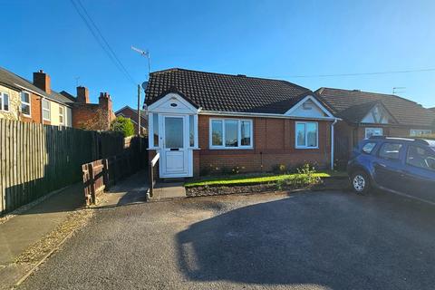 Mount Street, Stourbridge DY8 2 bed detached bungalow for sale
