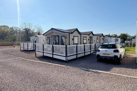 Trumpet 2 bed mobile home for sale