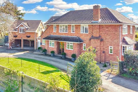 High Street, Swinderby, Lincoln 4 bed detached house for sale