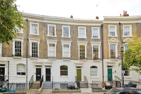 Thornhill Crescent, Barnsbury... 2 bed maisonette for sale