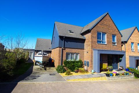 Millwood Mews, Greenhills 4 bed detached house for sale