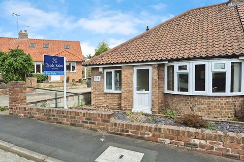 Dilys Grove, North Yorkshire YO26 3 bed bungalow for sale
