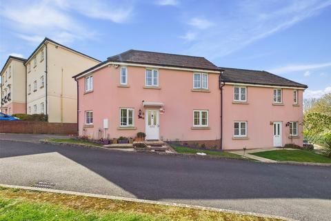 Goodrich Road, Cheltenham... 3 bed semi