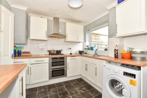 Windrush Close, Crawley RH11 3 bed terraced house for sale