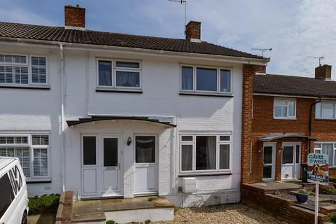 Windrush Close, Crawley RH11 3 bed terraced house for sale