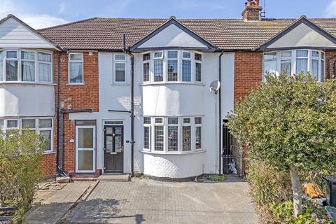 Campbell Close, Chelmsford 3 bed terraced house for sale