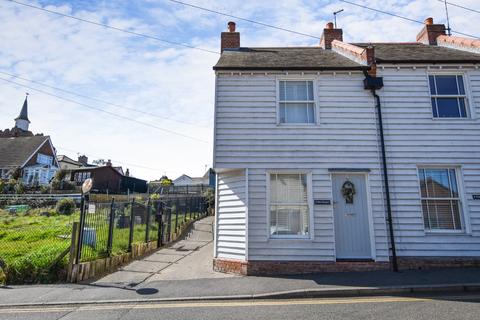 The Hythe, Maldon, Essex 3 bed end of terrace house for sale